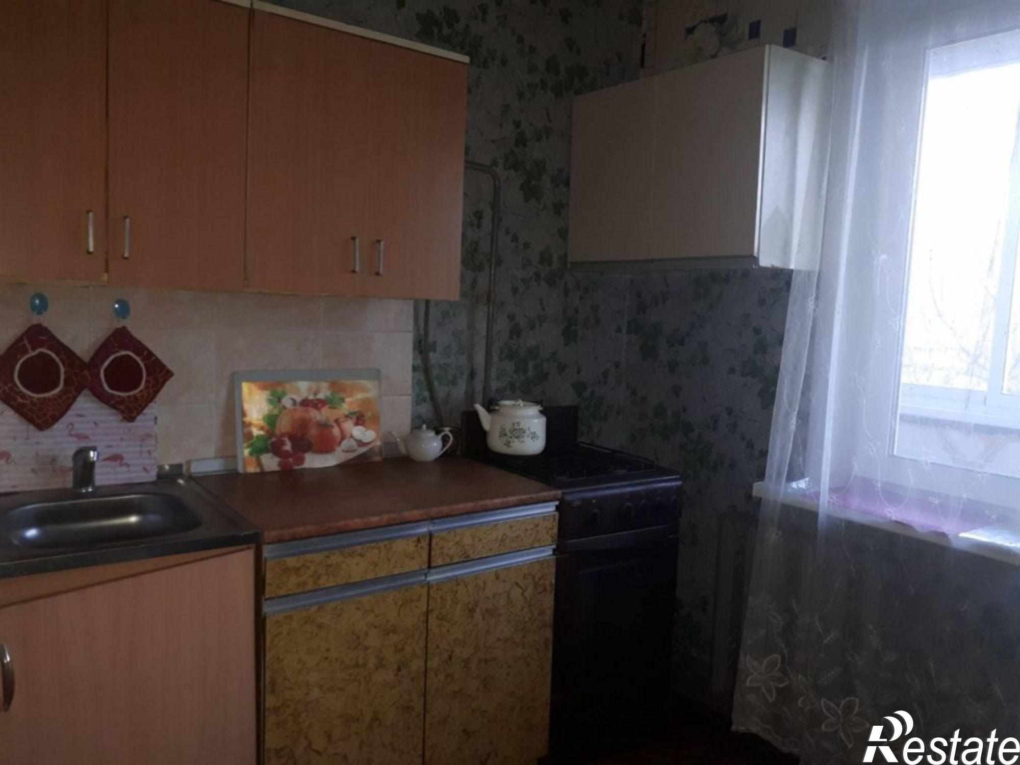 Сдать квартиру за 10 000 рублей на Комиссарова ул, 25