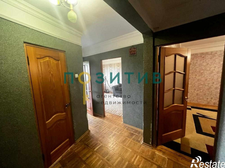 4-комн квартира Адмиральского ул, 8к3