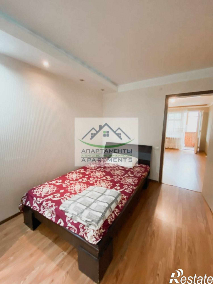 2-комн квартира Калинина пр-кт, 2к3