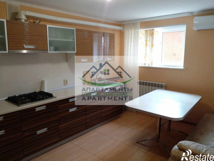 3-комн квартира Маяковского ул, 16