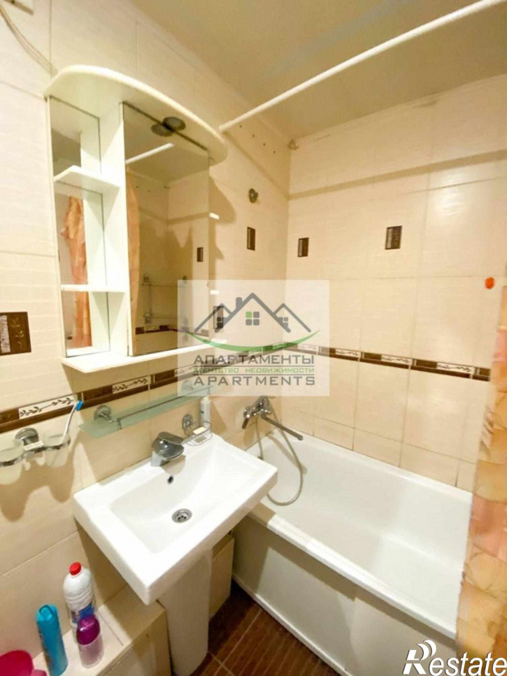 2-комн квартира Калинина пр-кт, 2к3