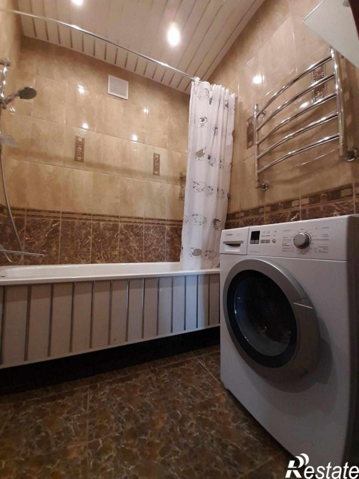 2-комн квартира Кучерской пер, 6