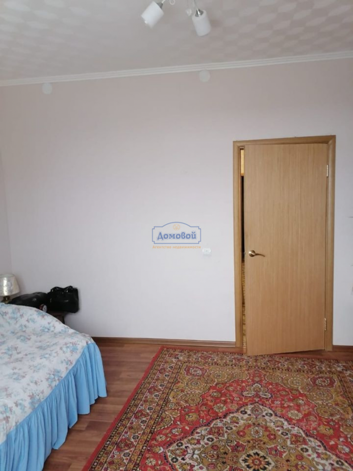 2-комн квартира Фомушина ул., 26