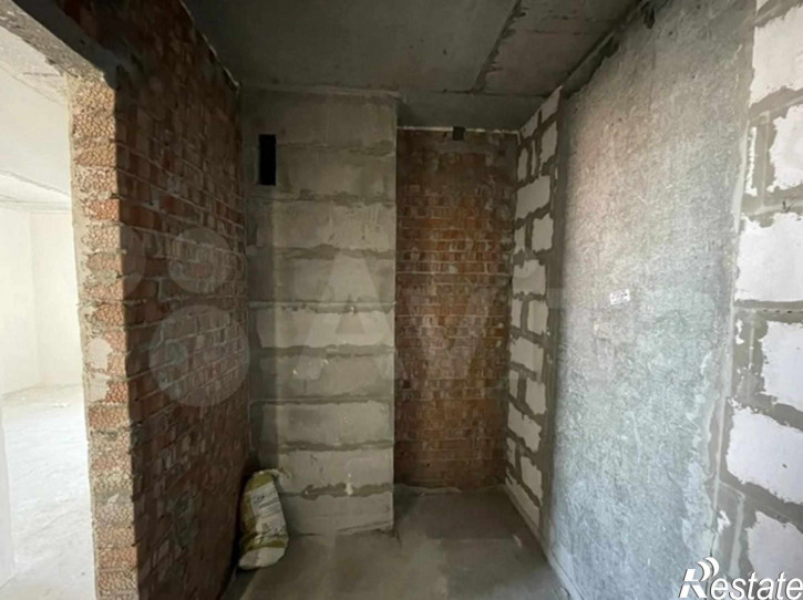 2-комн квартира ушинского улица, 101