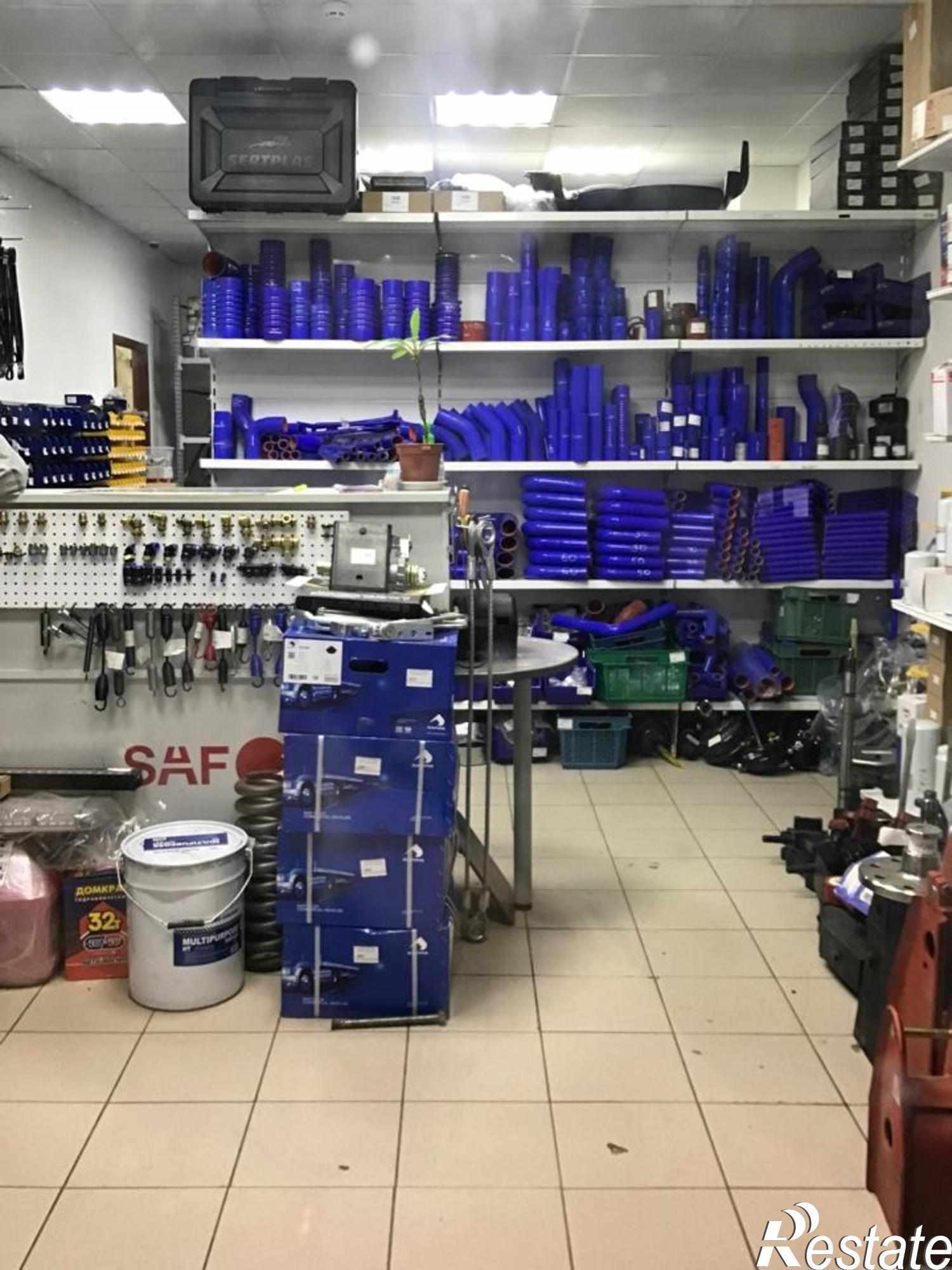 Сдать торговое помещение за 1 200 рублей на Трактовая, 9г