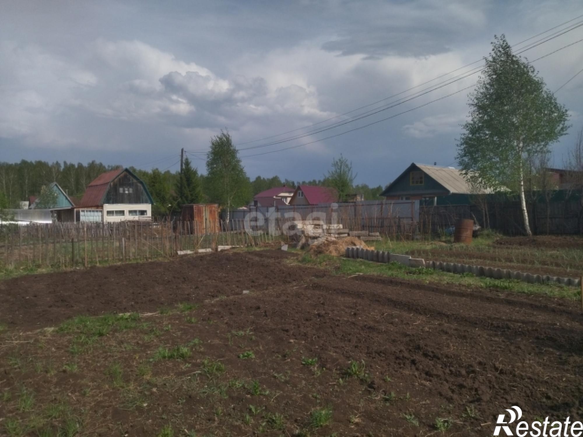 Купить дачу, дом, коттедж за 1 050 000 рублей на Array