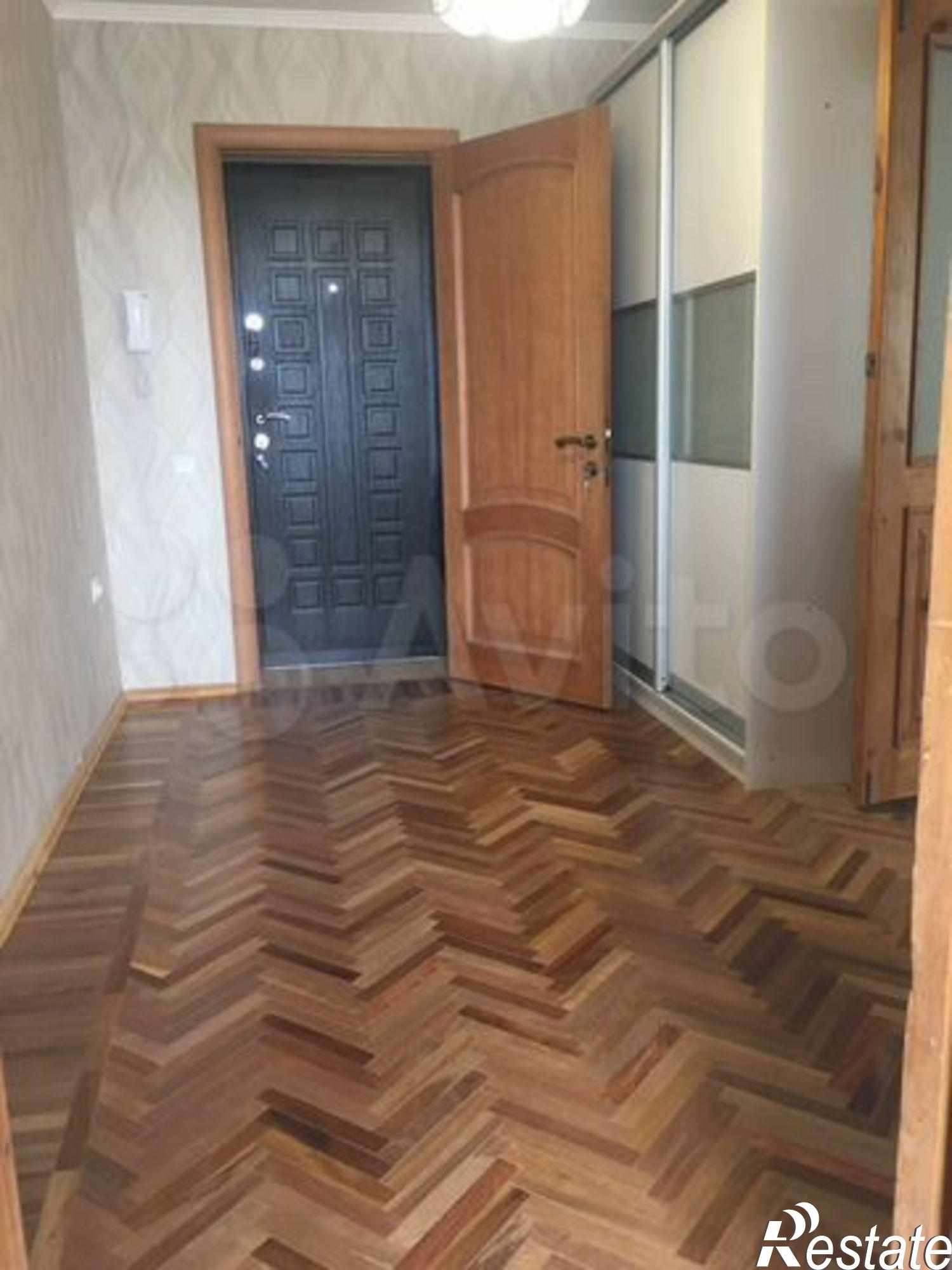 Купить квартиру за 4 450 000 рублей на Мира ул, 358