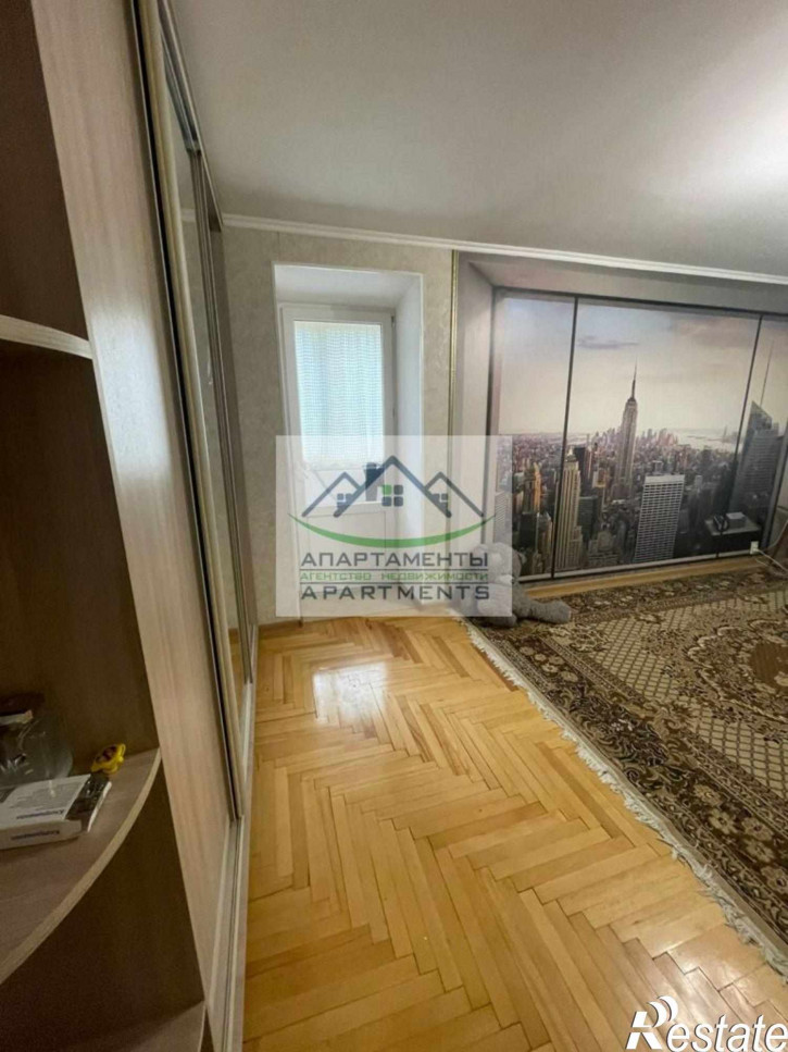3-комн квартира Ермолова ул, 127