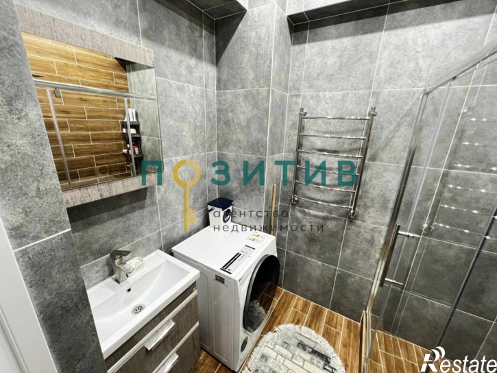 2-комн квартира Пестова ул, 9