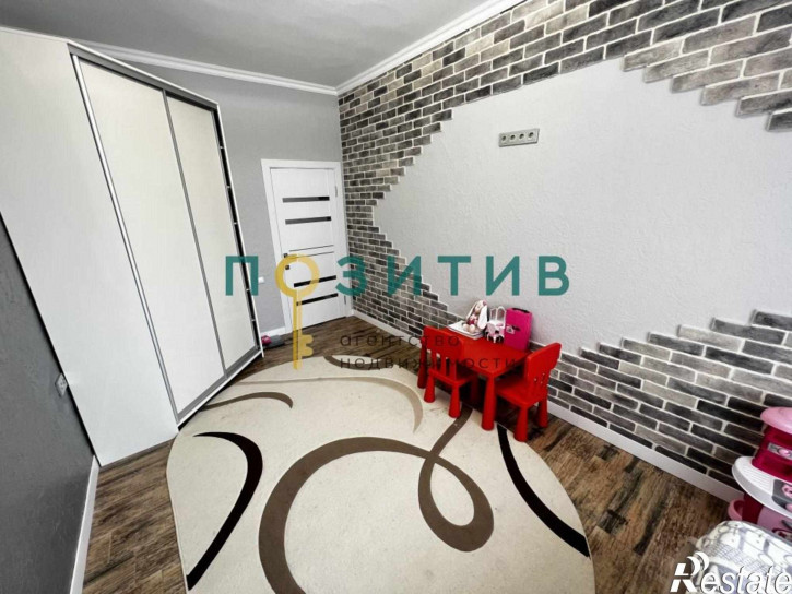 2-комн квартира Пестова ул, 9
