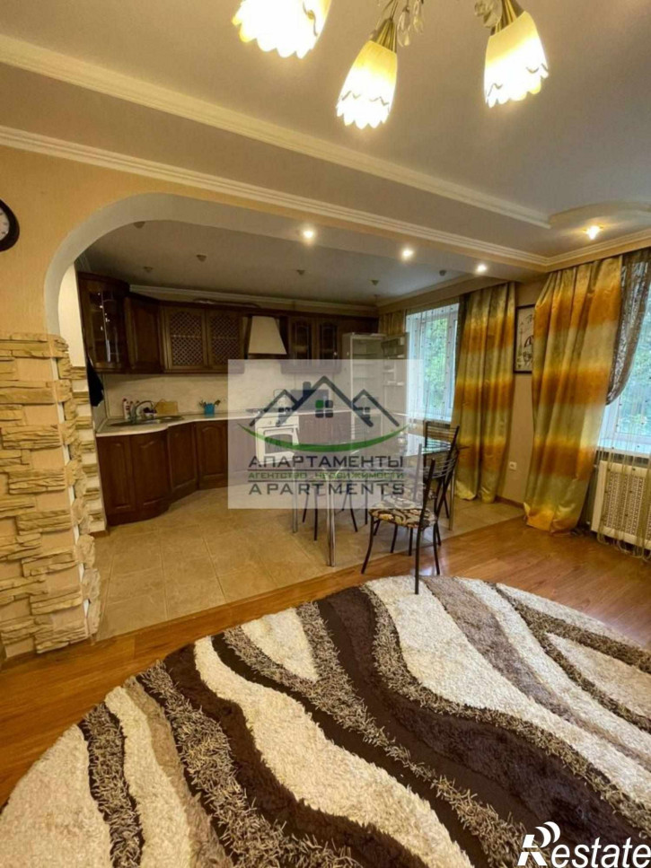3-комн квартира Октябрьская ул, 456