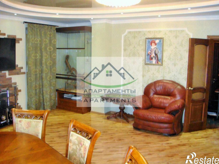 3-комн квартира Нежнова ул, 21к1