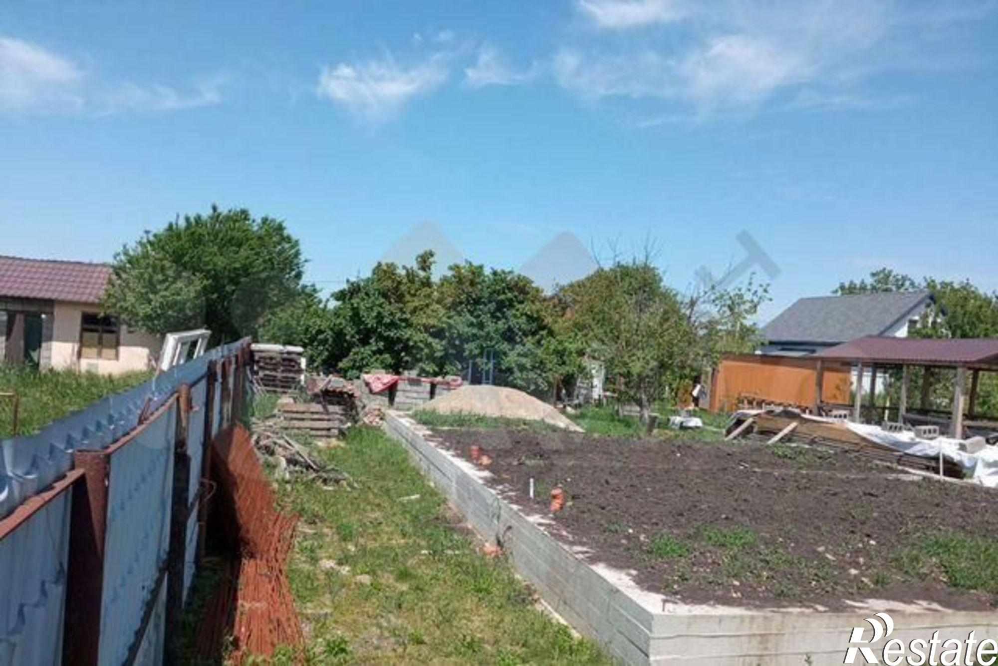 Купить дачу, дом, коттедж за 4 500 000 рублей на Садовая ул
