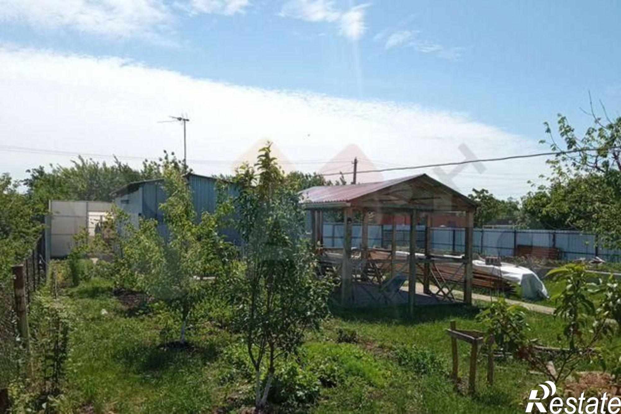 Купить дачу, дом, коттедж за 4 500 000 рублей на Садовая ул