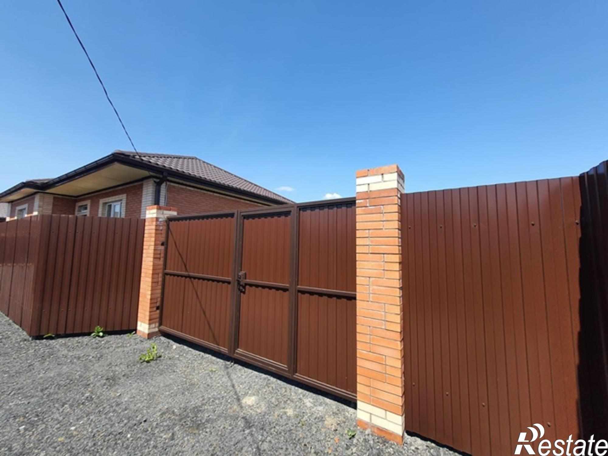 Купить дачу, дом, коттедж за 5 200 000 рублей на Артёмовская улица, 10000