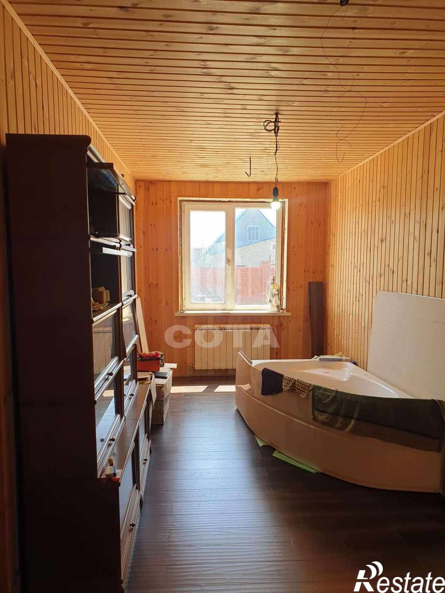 Купить дачу, дом, коттедж за 15 990 000 рублей на улица Газовиков, 23