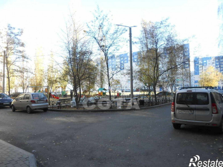 4-комн квартира Ростовская улица, 61
