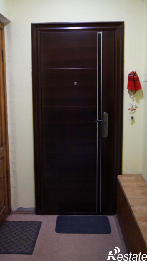 Продажа 3-комн квартиры Демакова, 16