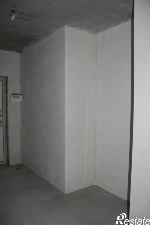 Продажа 3-комн квартиры Иванова, 8
