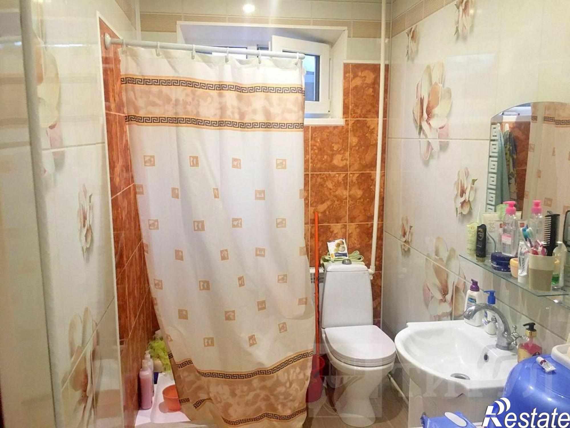 Купить дачу, дом, коттедж за 4 000 000 рублей на Нахичевань, ул. 32-я линия