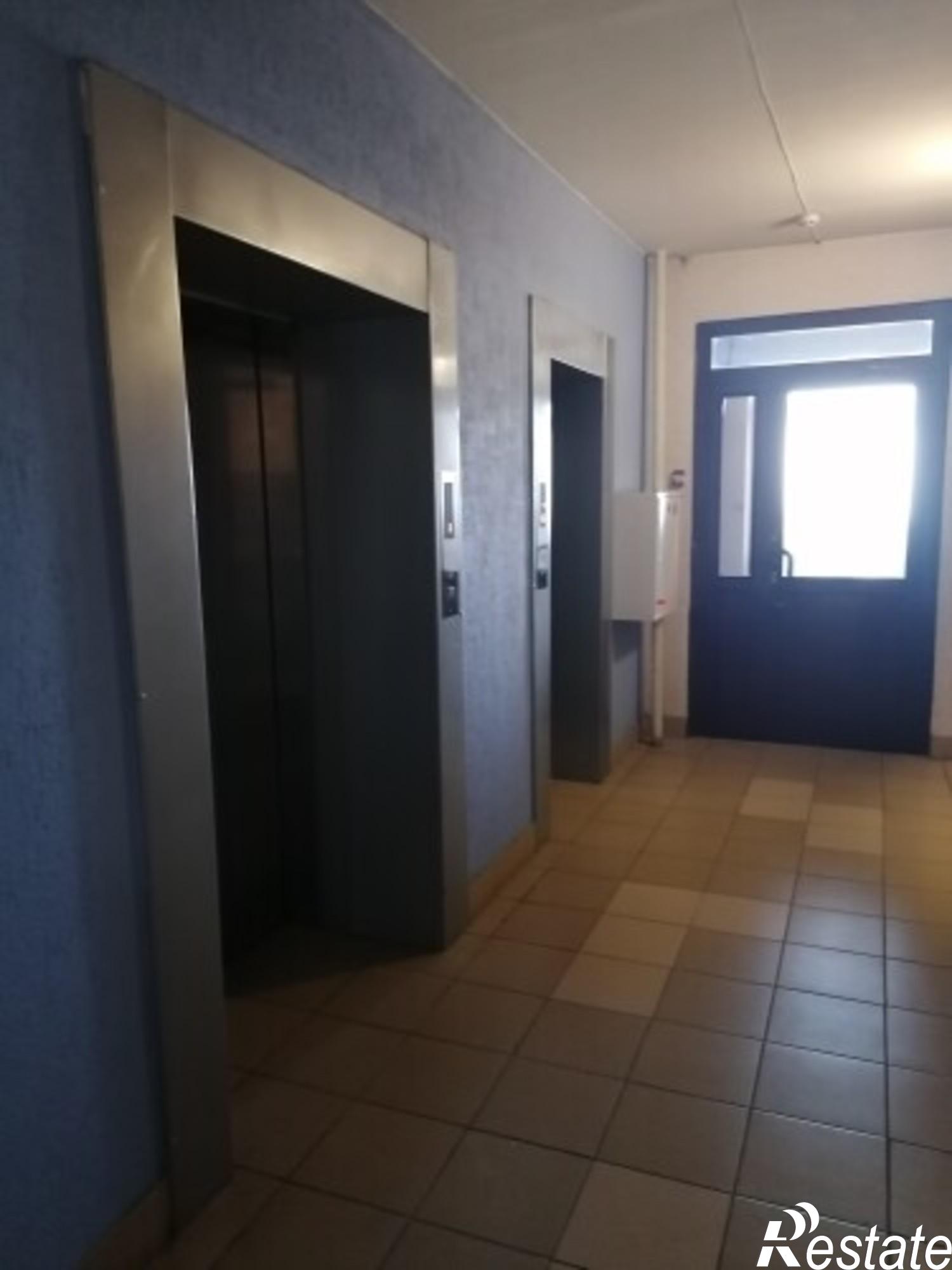 Купить квартиру за 4 400 000 рублей на Аникина, 35/1