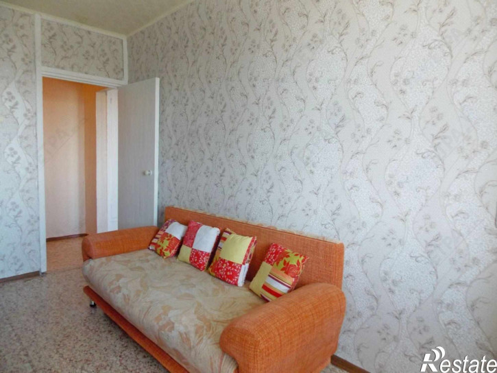 1-комн квартира Героев Танкограда ул, 118