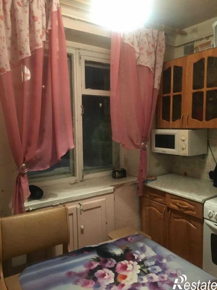 4-комн квартира Арбузова, 1