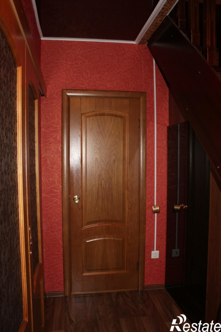 6-комн квартира Большевистская, 53