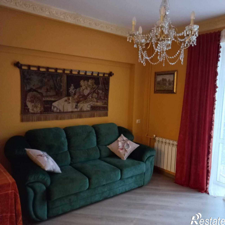 2-комн квартира Ленинградская улица, 55