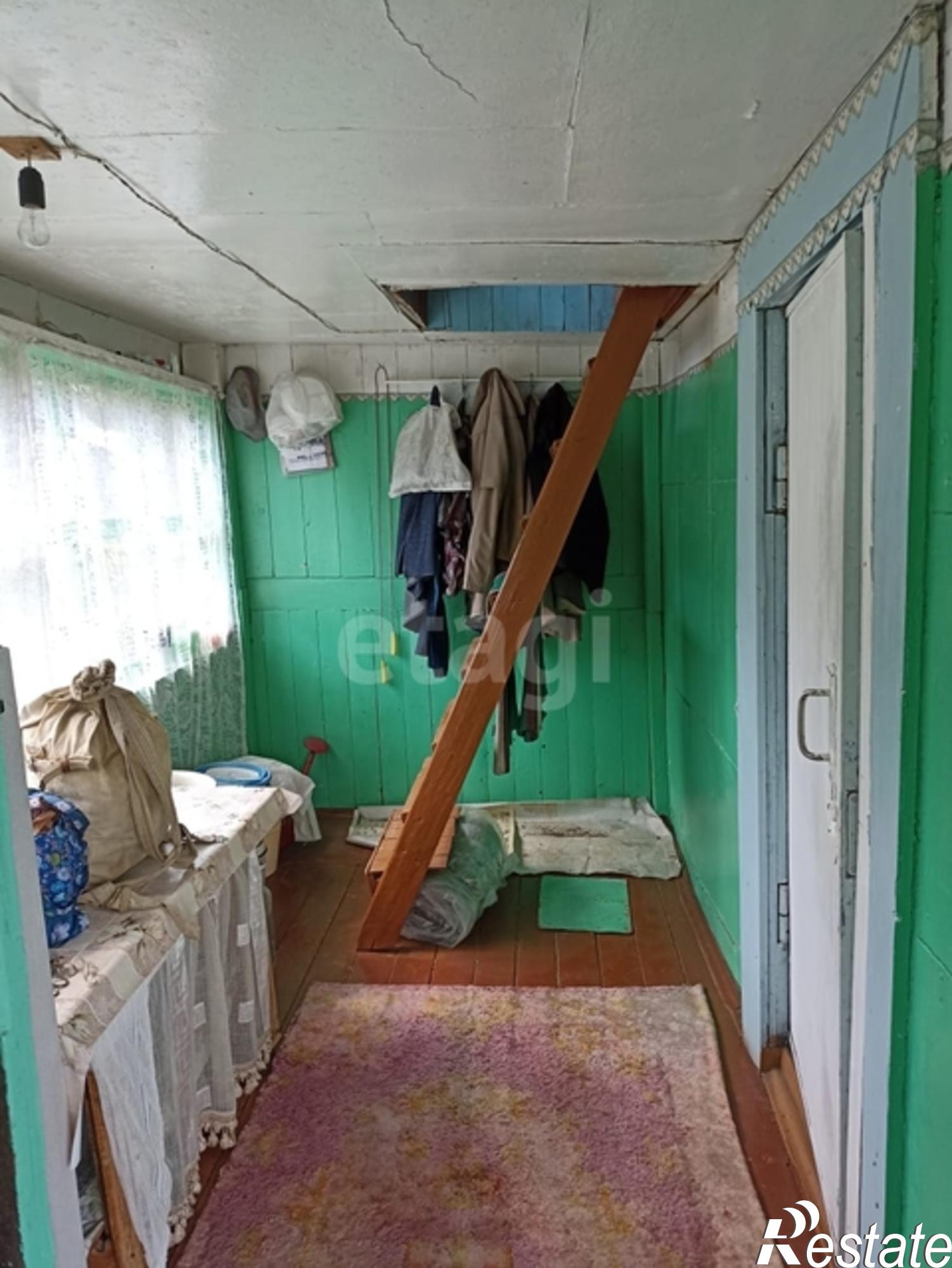 Купить дачу, дом, коттедж за 350 000 рублей на Array