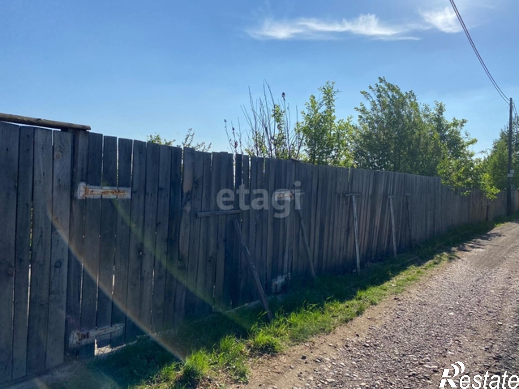 Купить дачу, дом, коттедж за 450 000 рублей на Array