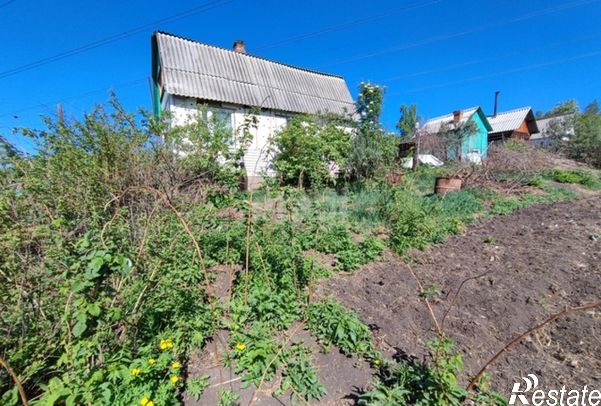 Купить дачу, дом, коттедж за 750 000 рублей на Array