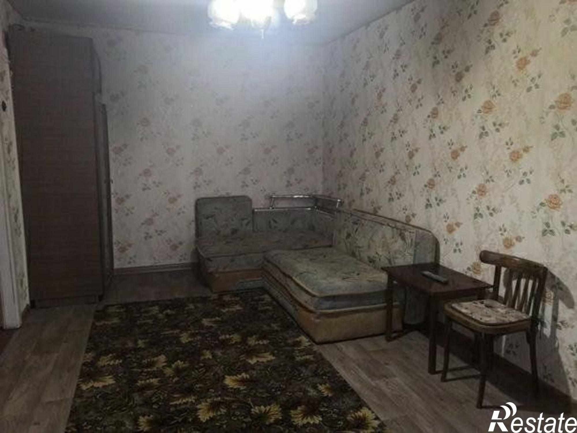 Сдать квартиру за 12 000 рублей на Почаевская ул, 1