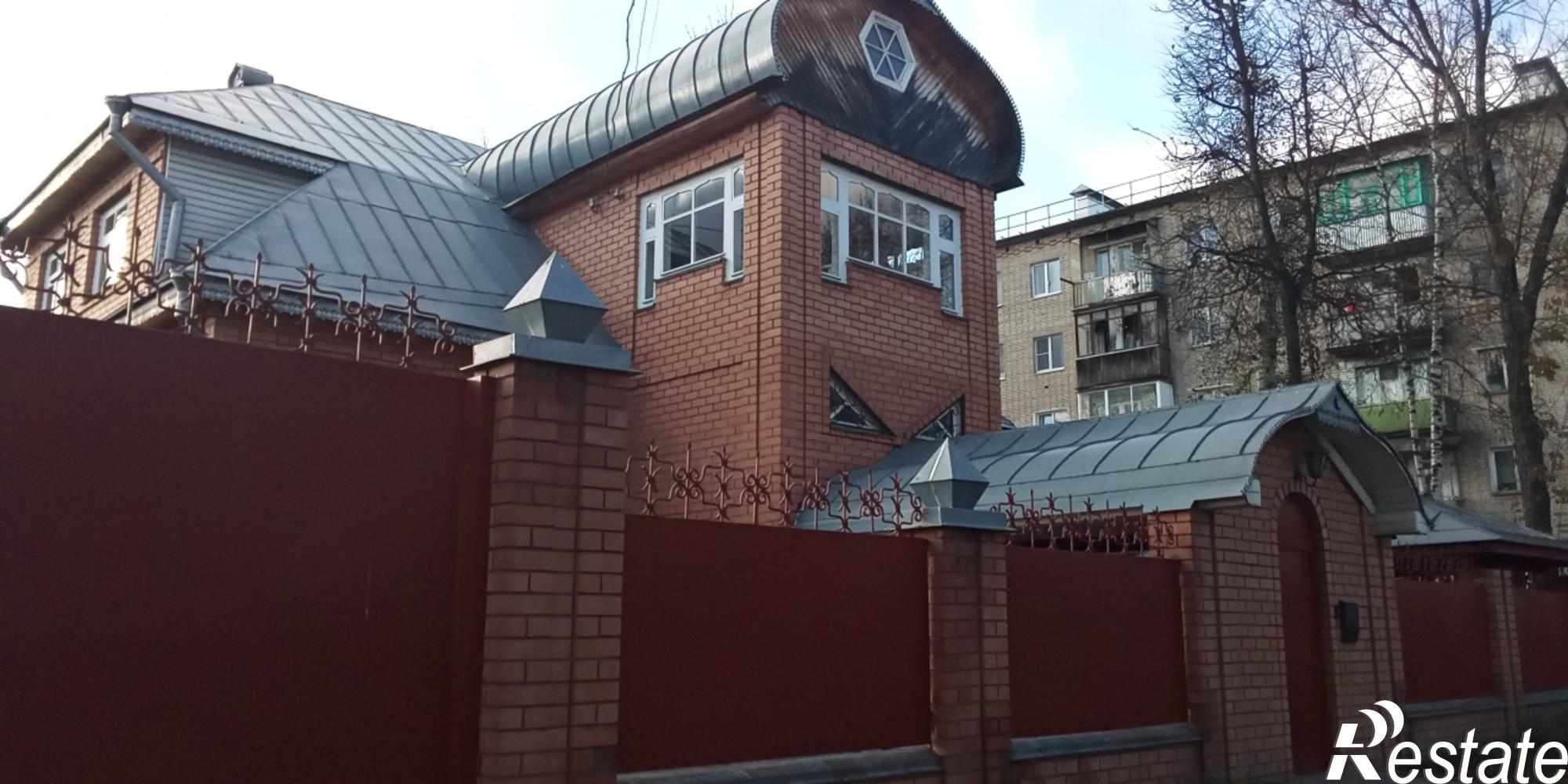 Купить дачу, дом, коттедж за 12 500 000 рублей на 2-я Крестьянская улица,