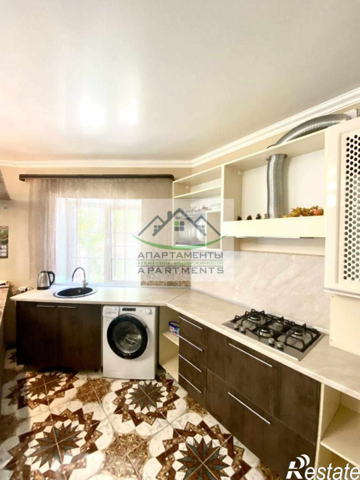 2-комн квартира Кирова пр-кт, 77