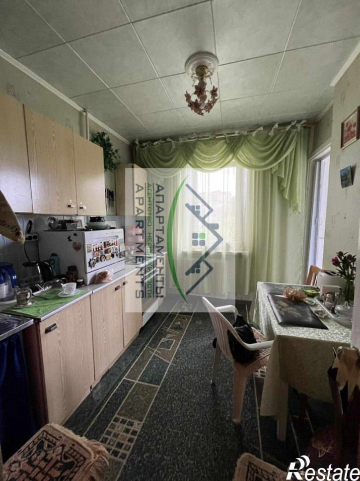 2-комн квартира Панагюриште ул, 18