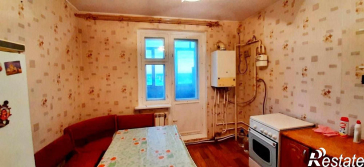 2-комн квартира Есенина улица, 42