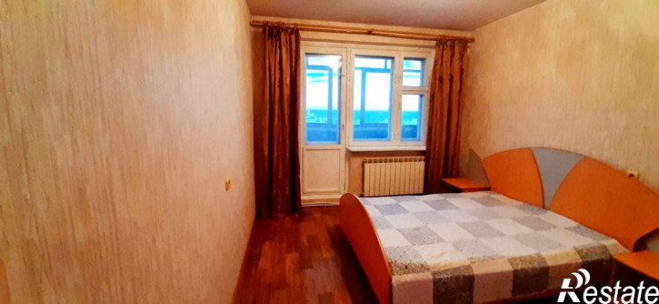 2-комн квартира Есенина улица, 42