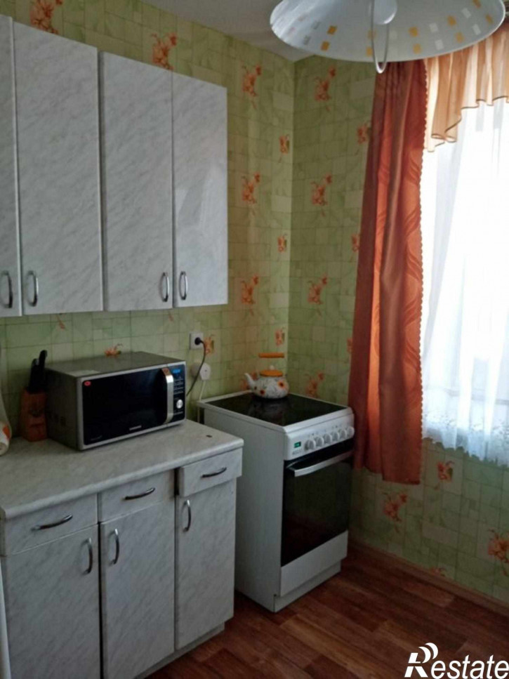 2-комн квартира ул. Татьяны Снежиной,49/2
