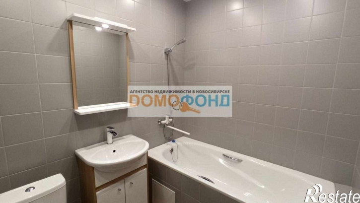 2-комн квартира ул. Владимира Заровного,38