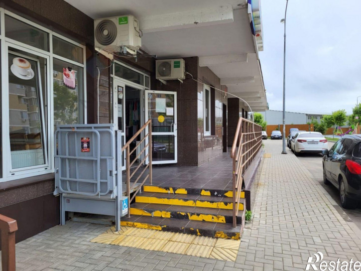Торговое помещение Красных Партизан ул, 1/3к9