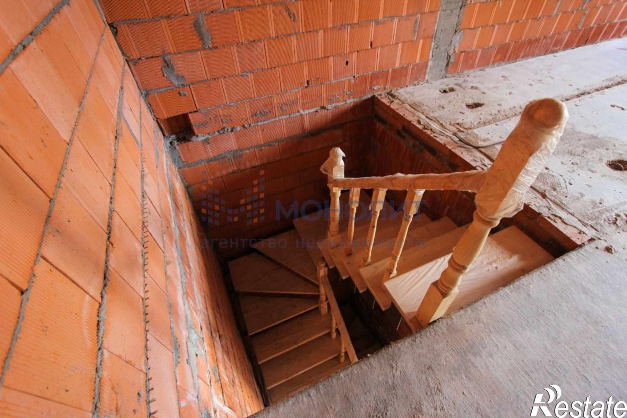 Купить дачу, дом, коттедж за 13 740 000 рублей на Балхашская ул, 20
