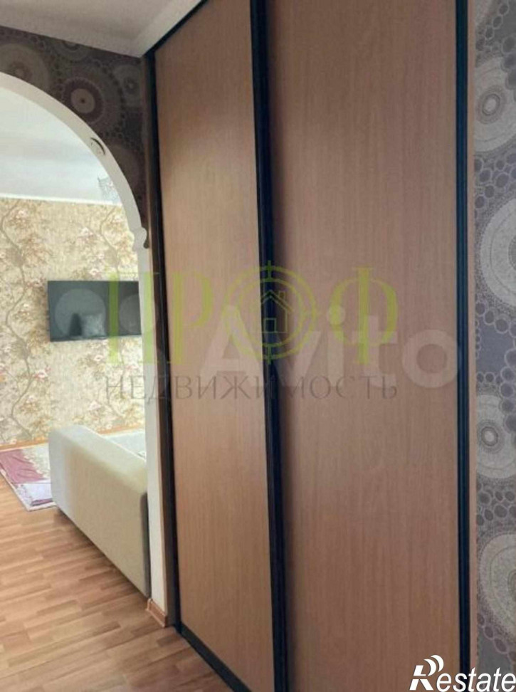 3-комн квартира ул. Попова,7