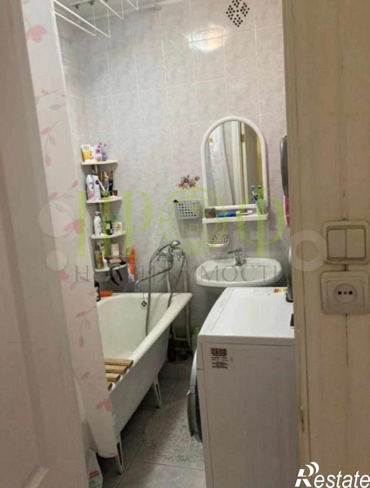 3-комн квартира ул. Попова,7