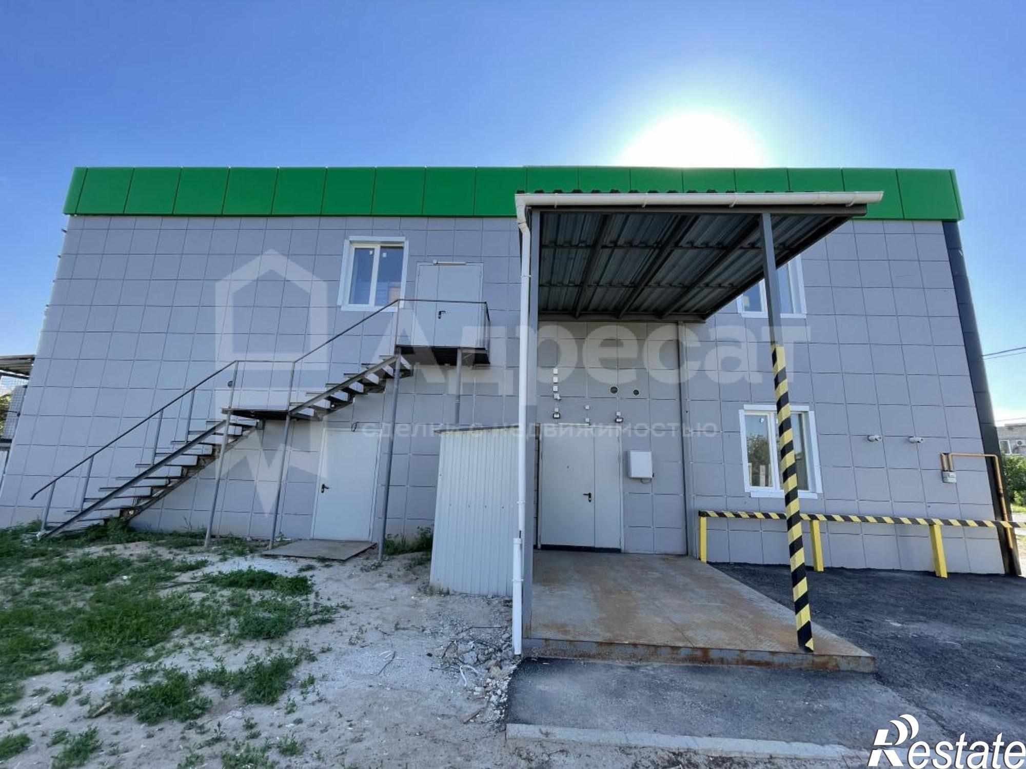 Купить торговое помещение за 25 000 000 рублей на ул. Абрамишвили,  д.1А