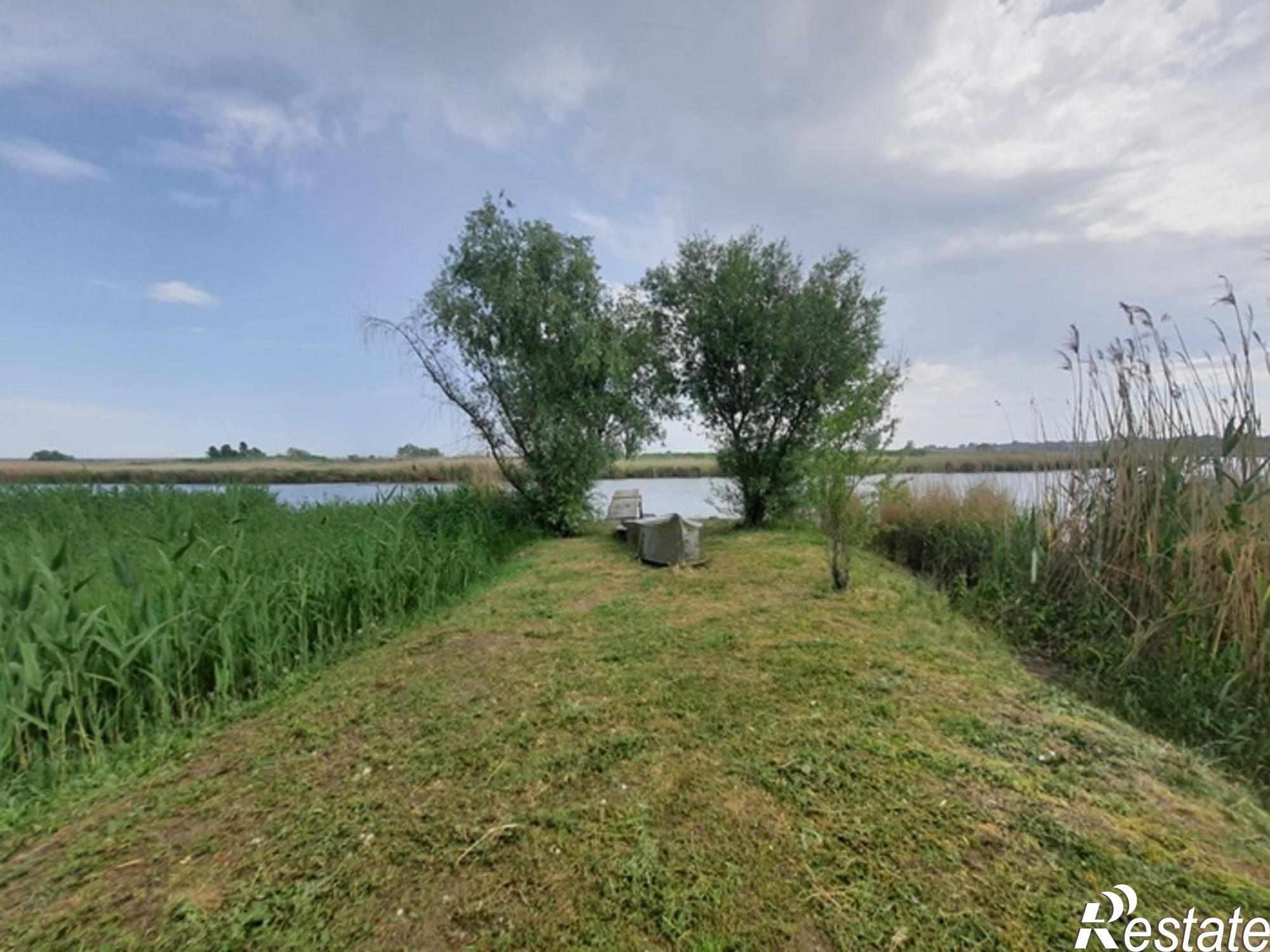 Купить дачу, дом, коттедж за 5 500 000 рублей на азовская улица, 25
