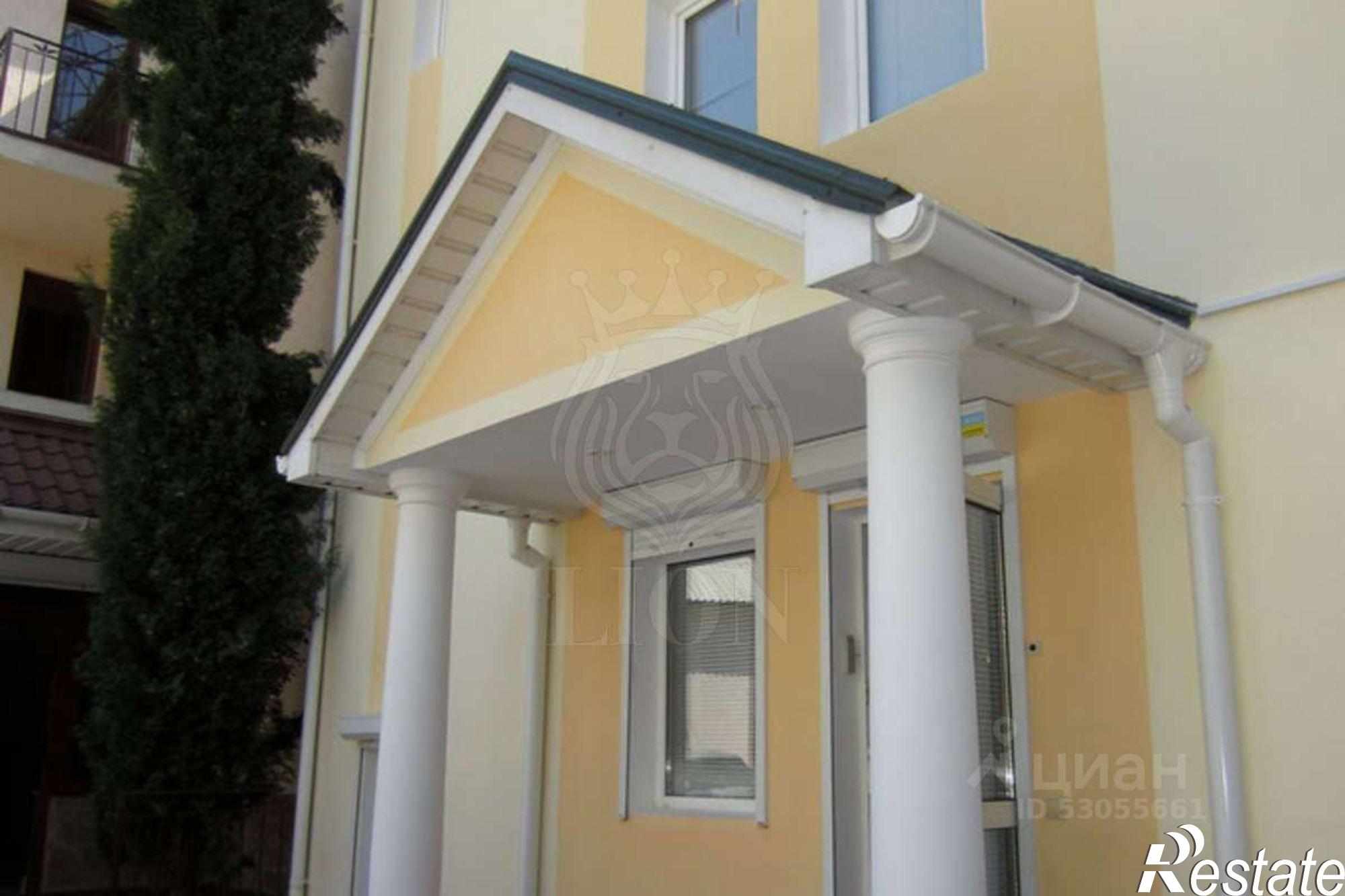 Купить ОСЗ, отдельно стоящее здание за 49 872 900 рублей на Набережная улица, 24