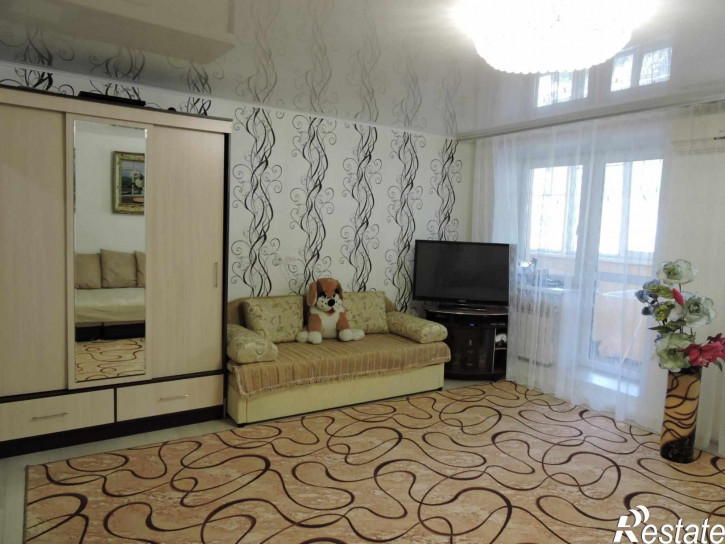 2-комн квартира Куликова улица,40