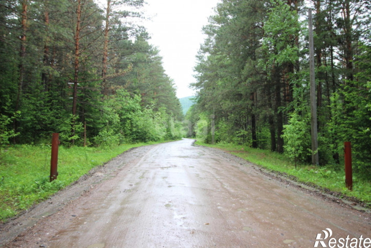 Земельный участок