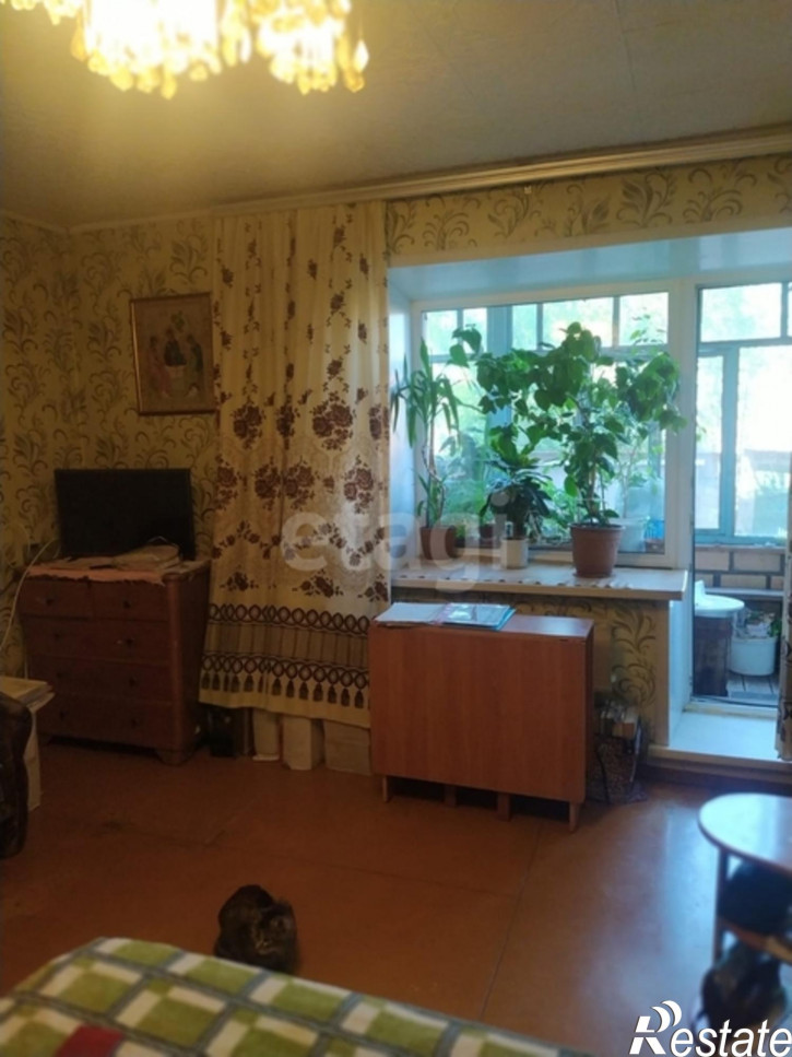 4-комн квартира улица Первых Пионеров